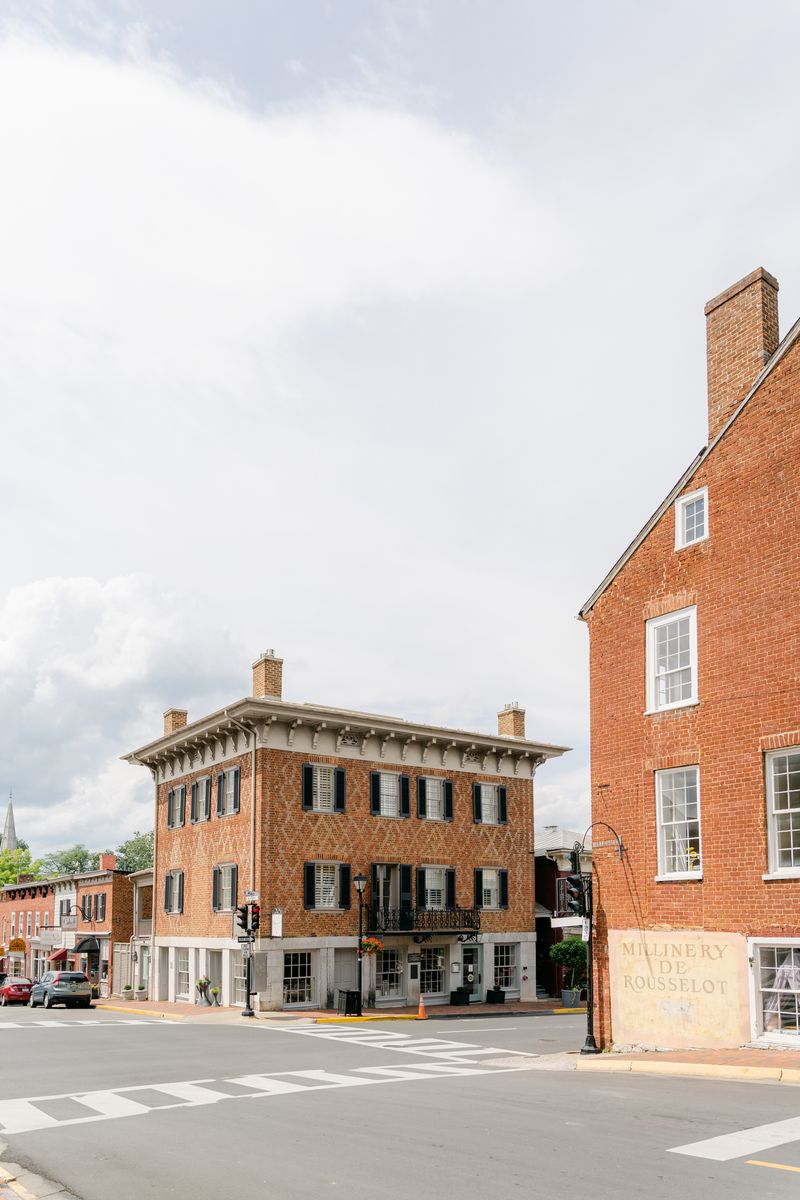 Haywood's Piano Bar & Grill — Lexington, Virginia