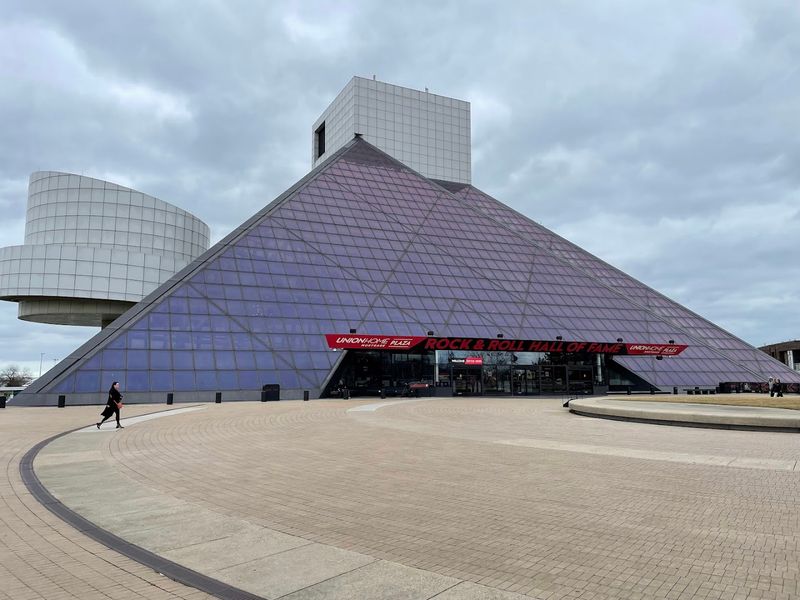 Rock and Roll Hall of Fame, Cleveland, Ohio