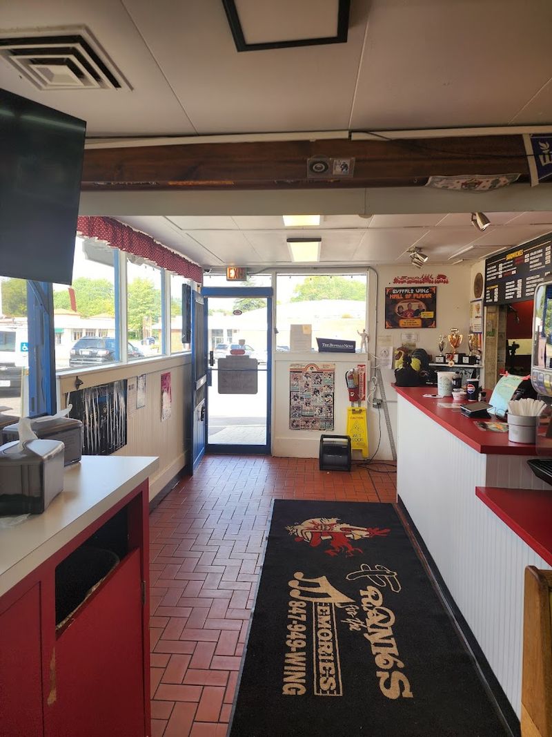 Frank's For The Memories, Mundelein