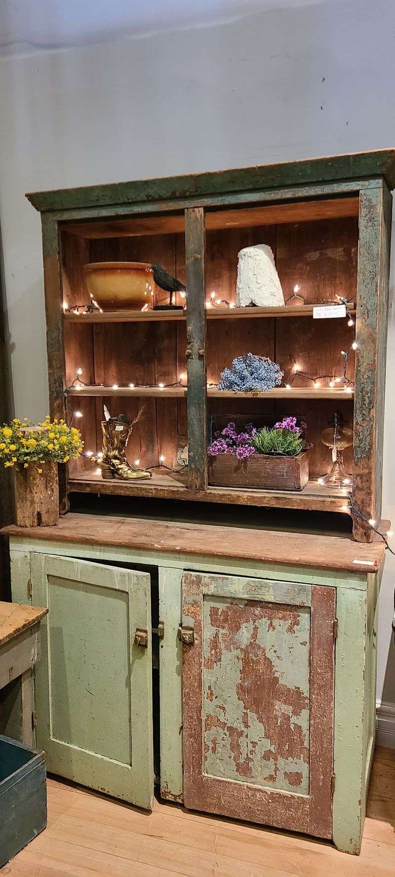 Freckle Farm Primitives And Antiques, La Porte