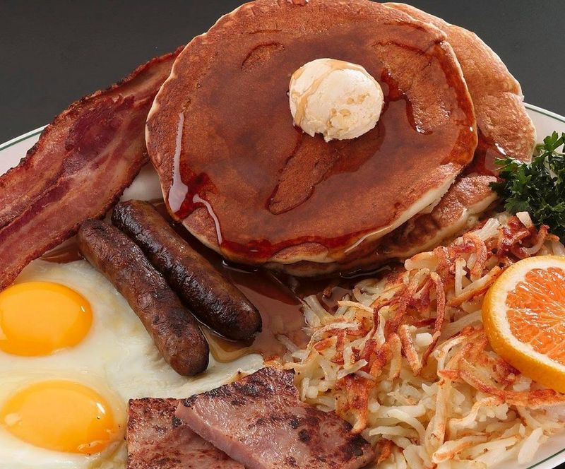 Astro Family Restaurant – Los Angeles