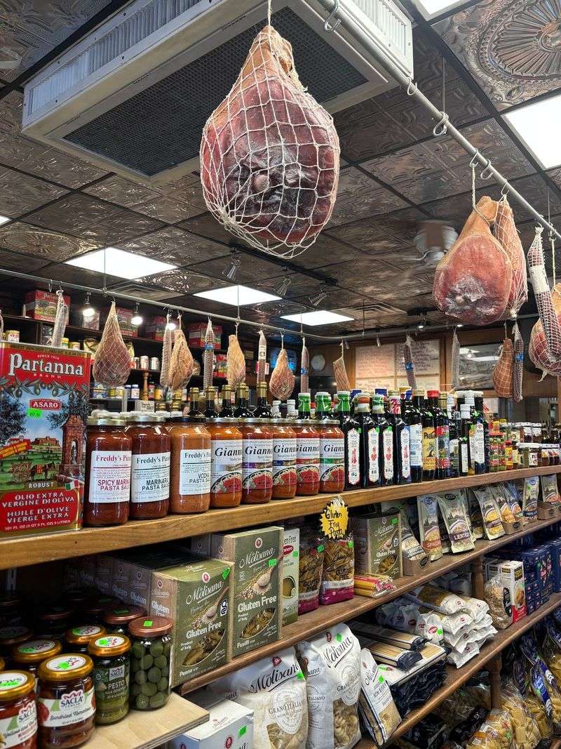 Freddy's Pizza & Deli (Cicero)