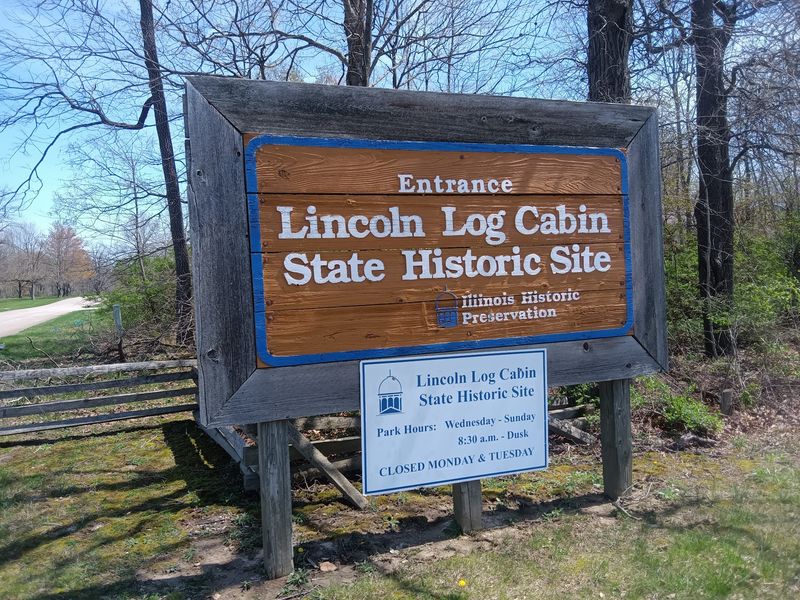 Free Admission And Simple Visiting Details Free Admission And Simple Visiting Details