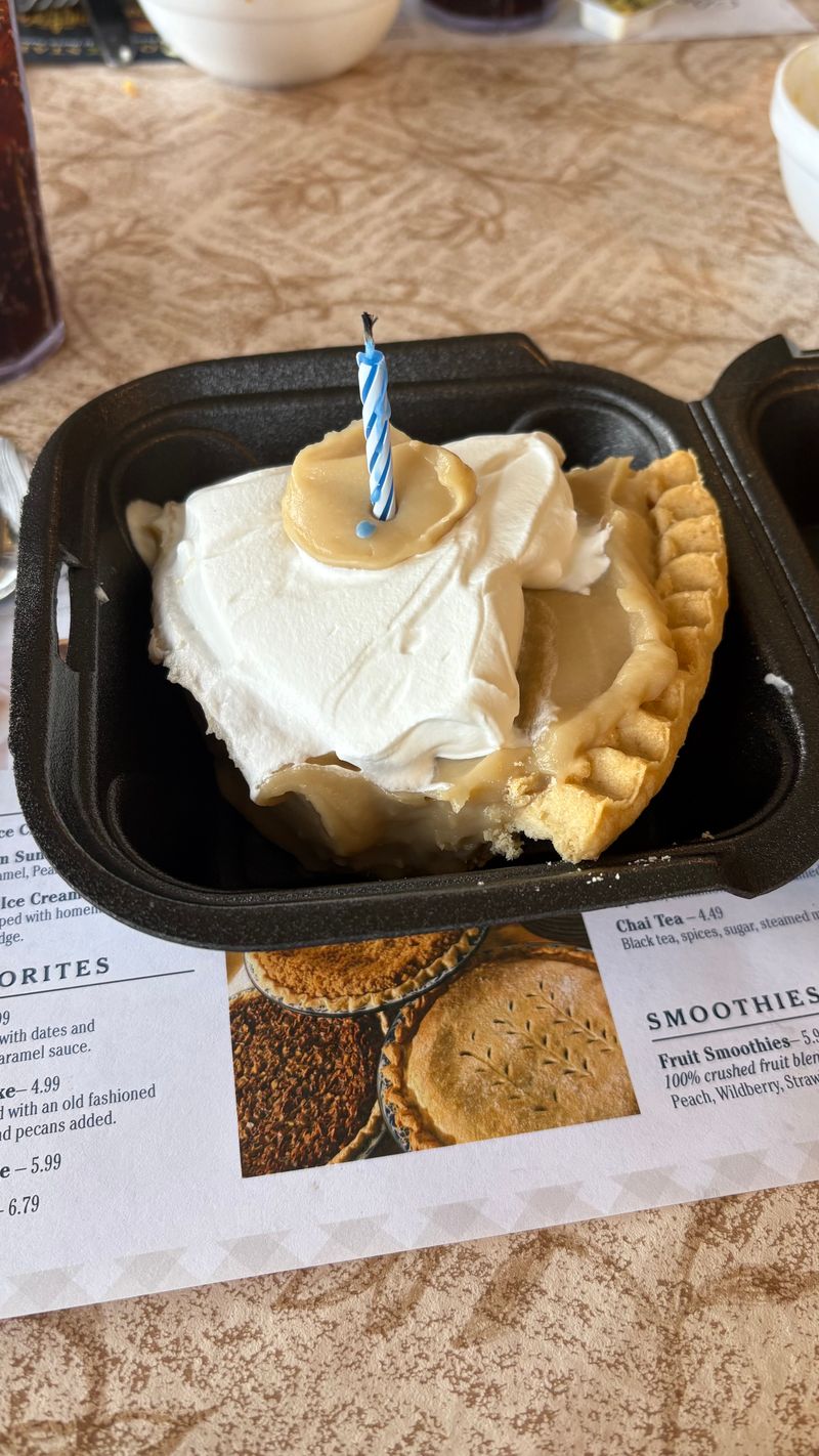The Pie Sampler That Solves Decision Problems