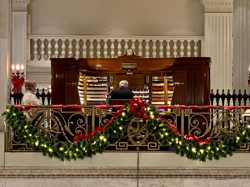 Free Daily Organ Concerts