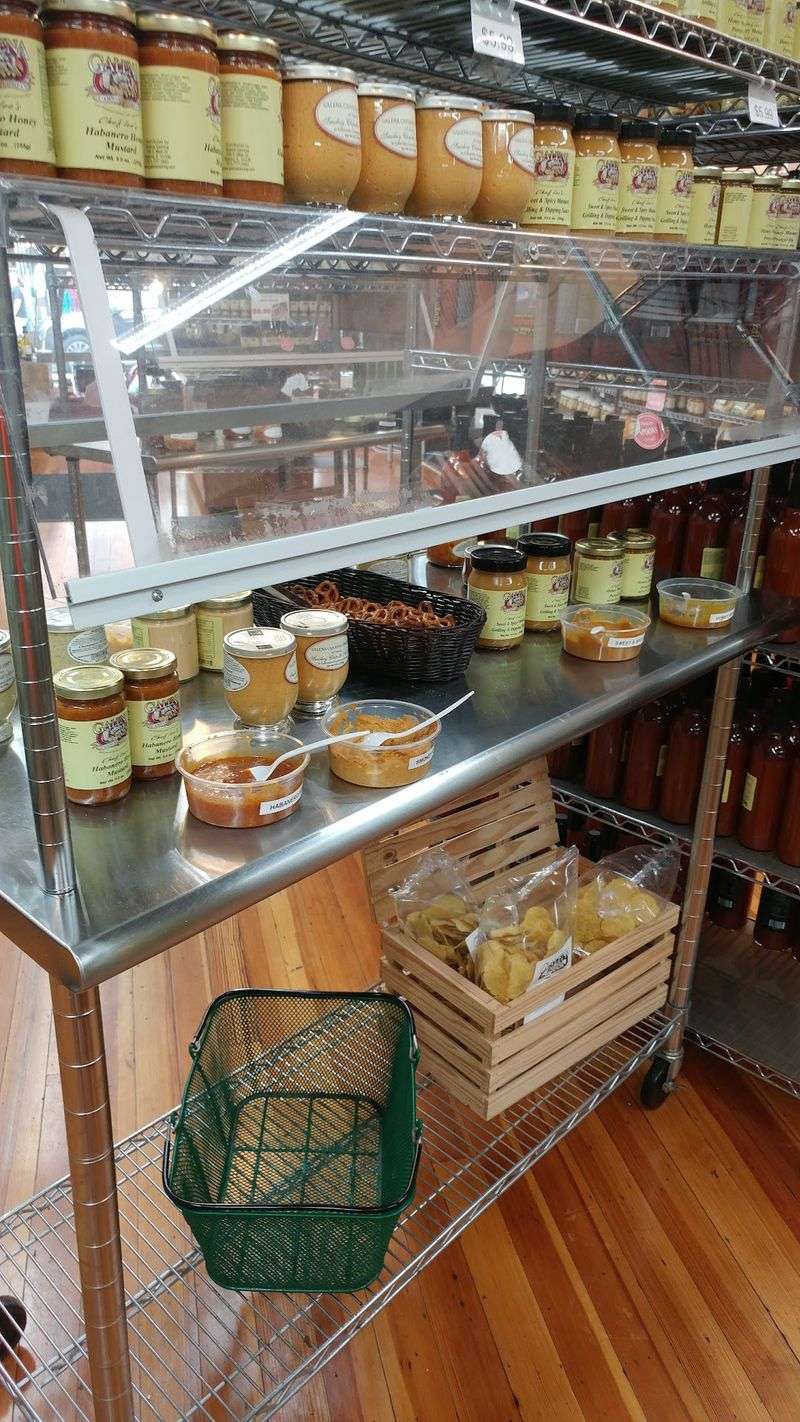 Free Sampling That Sells Itself Free Sampling That Sells Itself