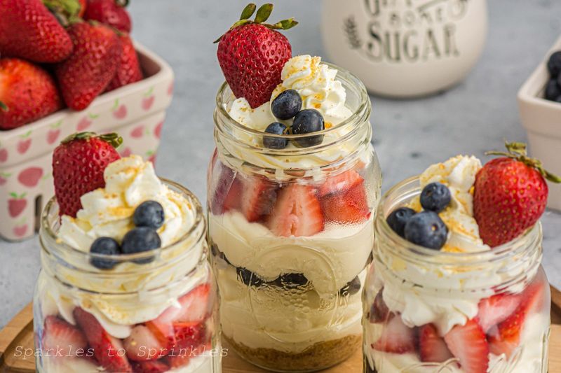 No-Bake Cheesecake Jars