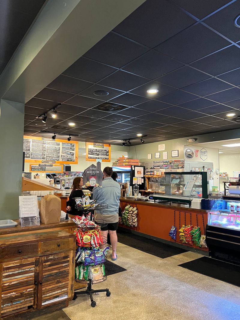 French Dip, Fizzy Sodas, And A Winning Reputation