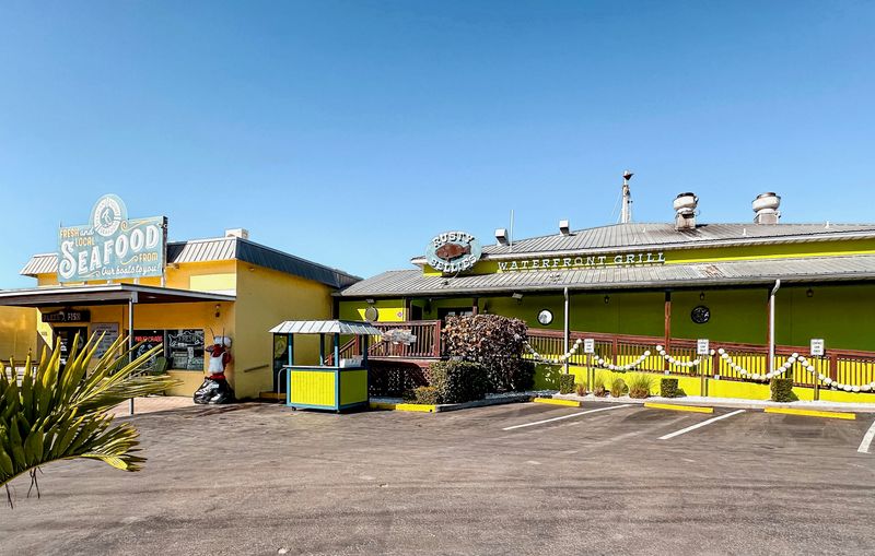 Rusty Bellies Waterfront Grill — Tarpon Springs