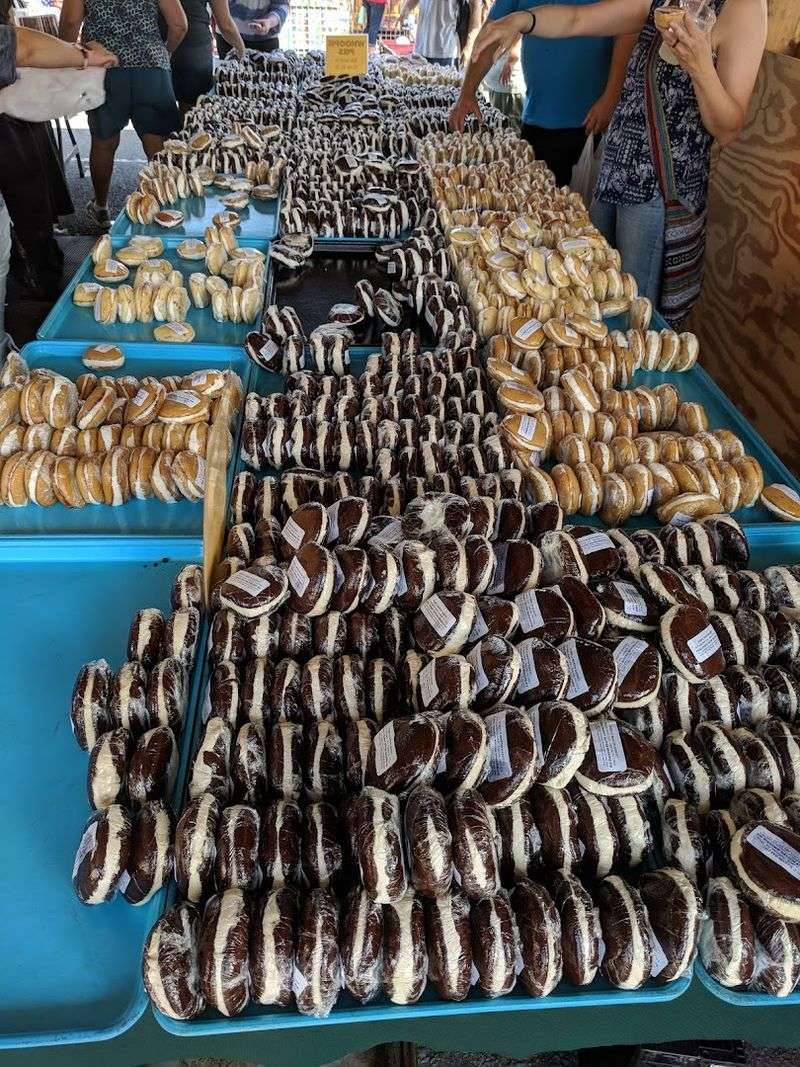 Fresh Baked Amish Donuts Are A Must-Try