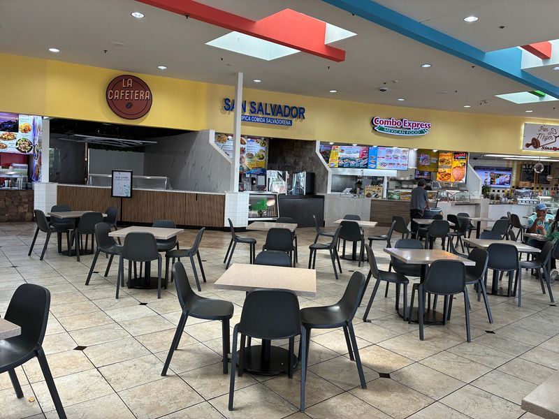 Fresh Mariscos And Mexican-Style Sushi