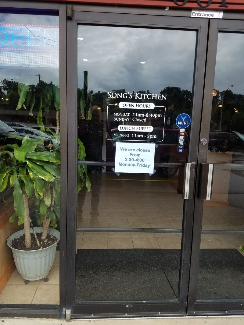 Fresh Owners Brought A Brand-New Dinner Buffet
