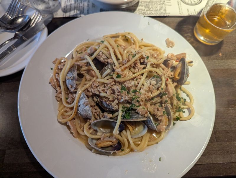 Fresh Oysters and Seafood Straight From the Coast
