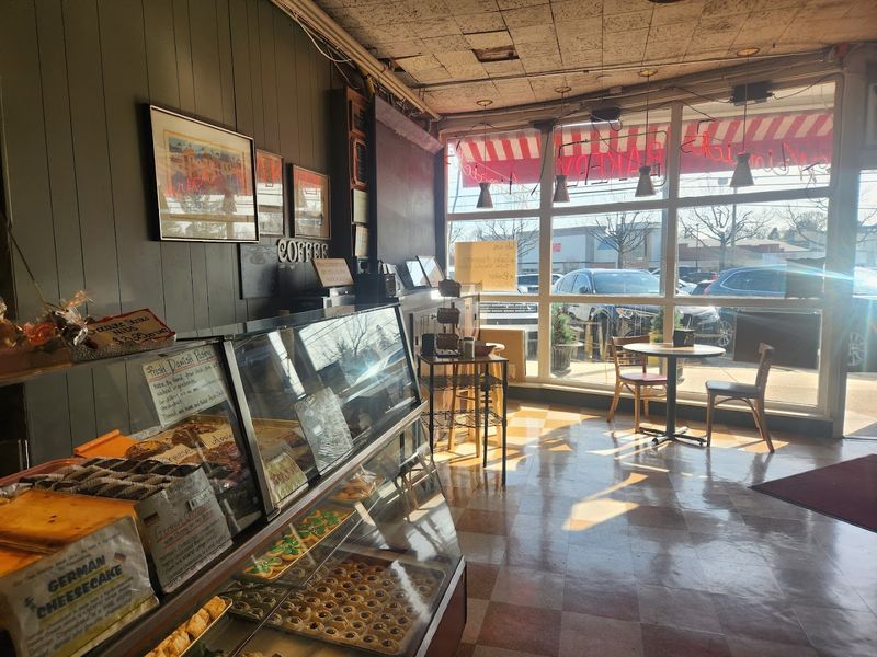 Fresh Pretzels Are A Surprisingly Big Deal Here