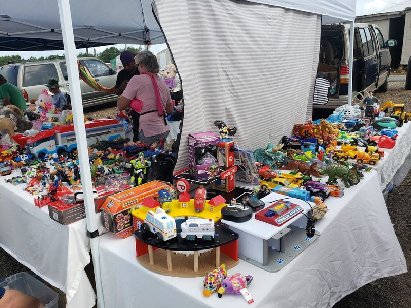 Fresh Produce And Farmers Market Goods at Unbeatable Prices Fresh Produce And Farmers Market Goods at Unbeatable Prices