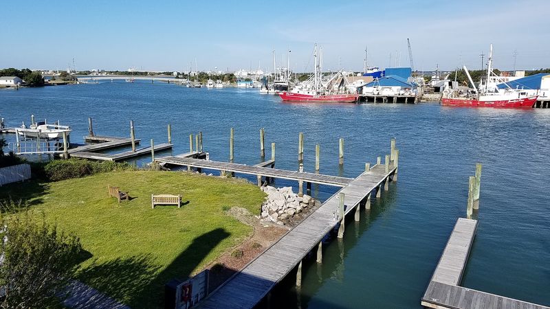 Fresh Seafood Is Basically A Local Food Group