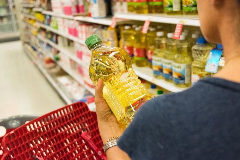 Cooking Oil: Liquid Kitchen Gold