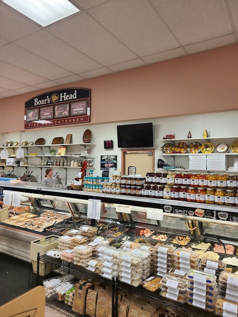 A Deli Counter Worth Every Single Minute Of The Wait