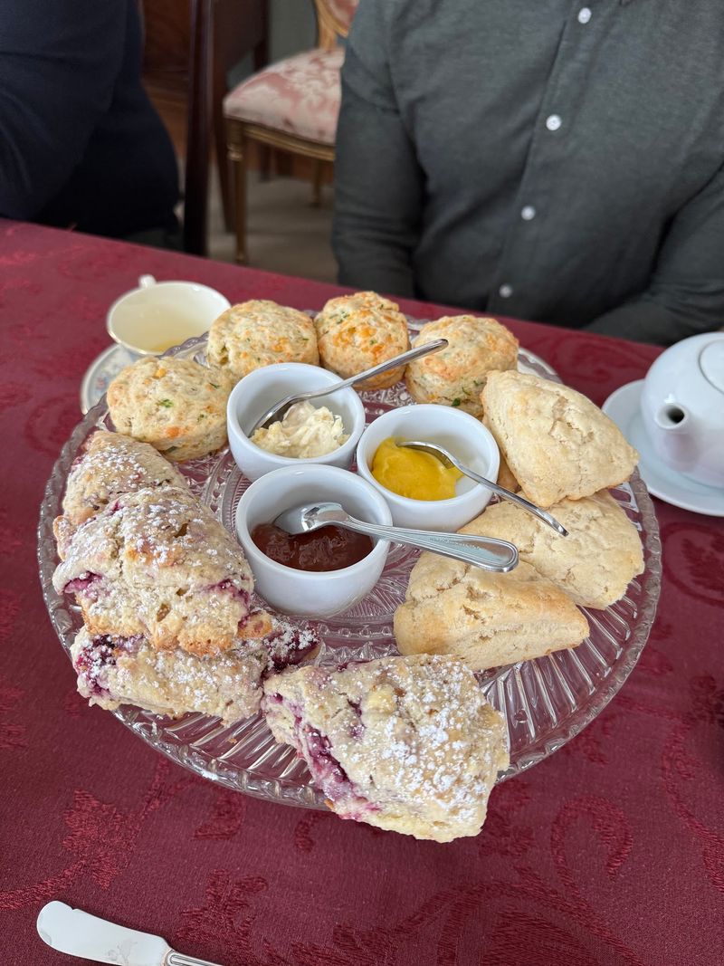 Fresh Warm Scones Straight From The Oven Fresh Warm Scones Straight From The Oven