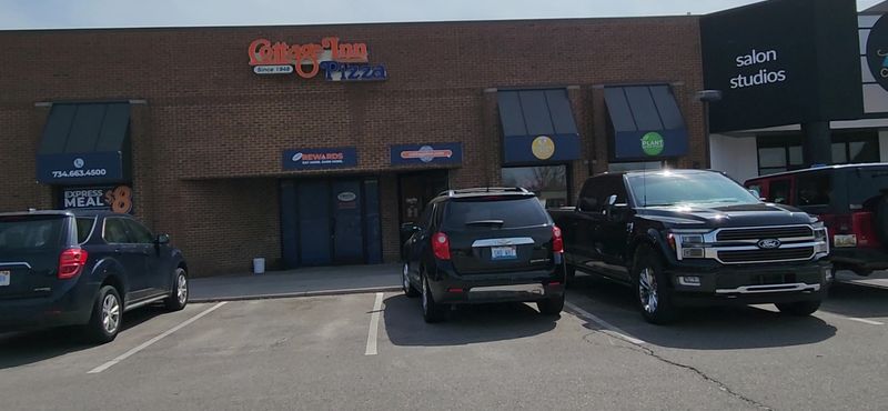 Cottage Inn Pizza – Ann Arbor