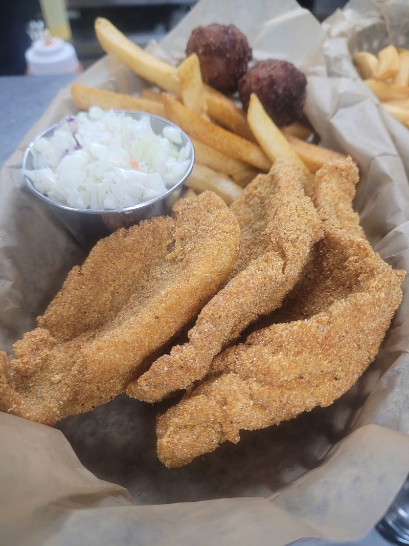 Friday Fish Fry Draws The Crowd Friday Fish Fry Draws The Crowd