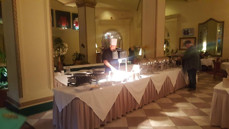 Friday Night Brings A Lavish Seafood Spread