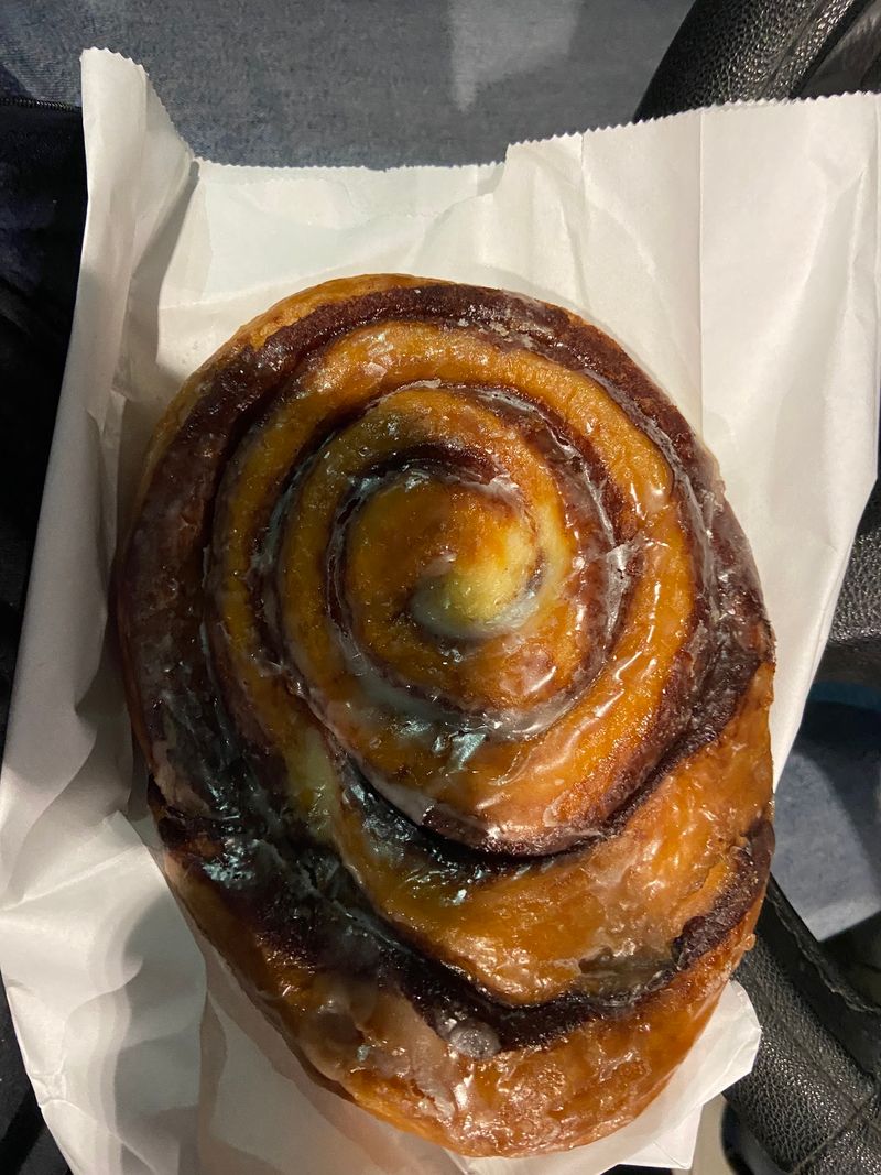 Fried Cinnamon Rolls Have A Serious Following