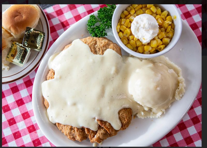 Chicken Fried Steak With Cream Gravy
