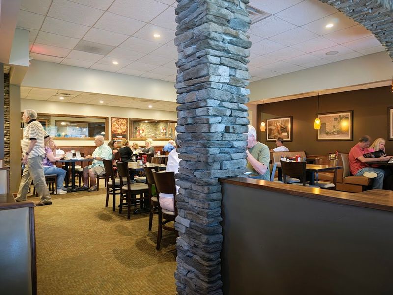 Operating Hours And Pricing That Work for Most Schedules