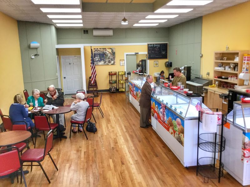 Friendly Counter Service And A Clean, Cozy Space