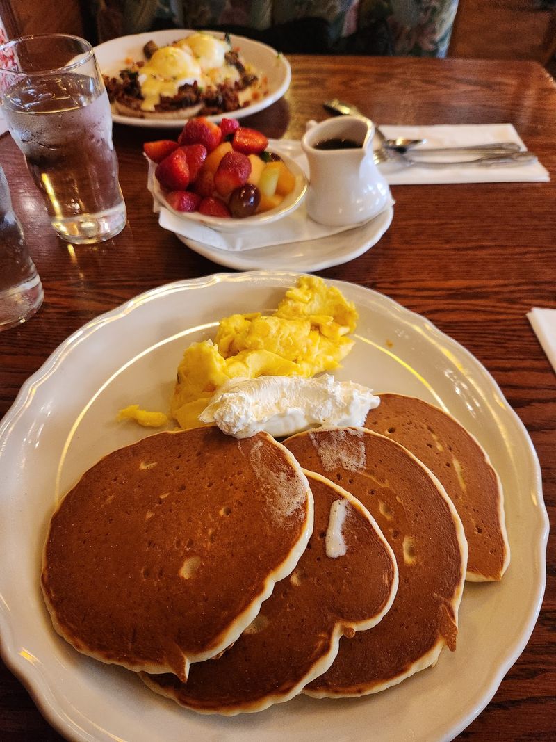 Friendly Faces And Speedy Service