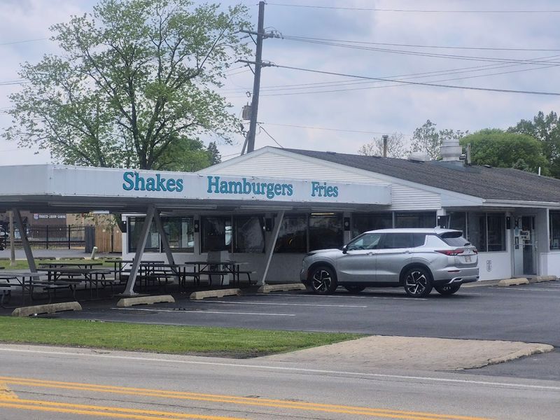 Convenient Hours And Easy Access From Interstate 55