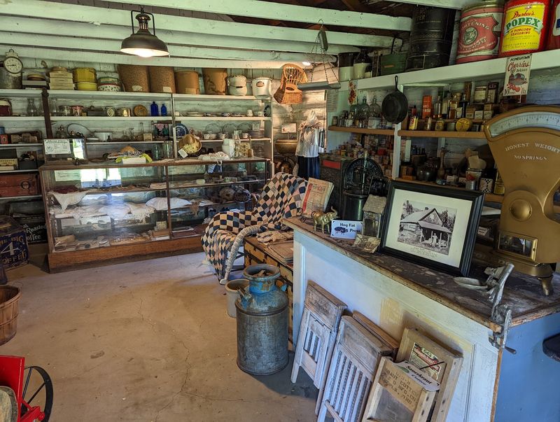 Friendly Hosts and a Gift Shop Full of Local Talent