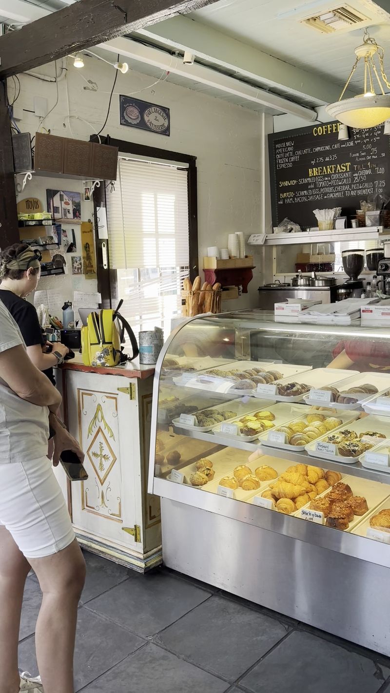 Friendly Staff And Quick Service Friendly Staff And Quick Service