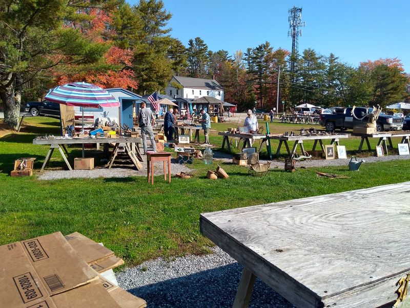 Friendly Vendors Who Say Hello