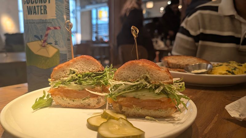 Vegan-Friendly And Clear