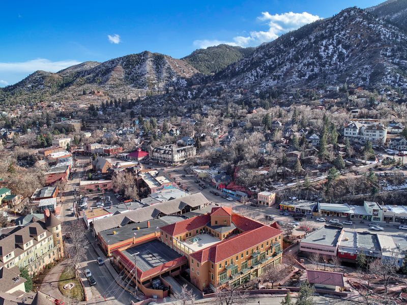 Manitou Springs