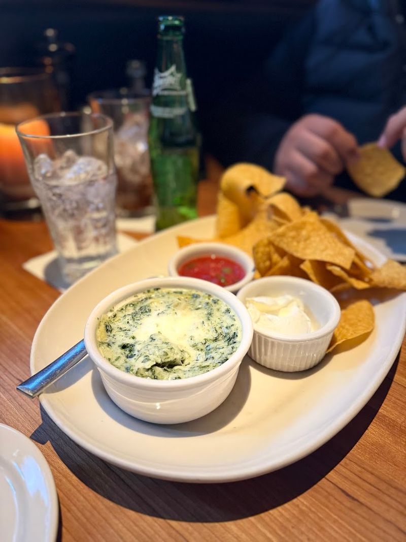 Flaky, Fresh, And Flavor-Forward: The Appetizers That Set The Tone