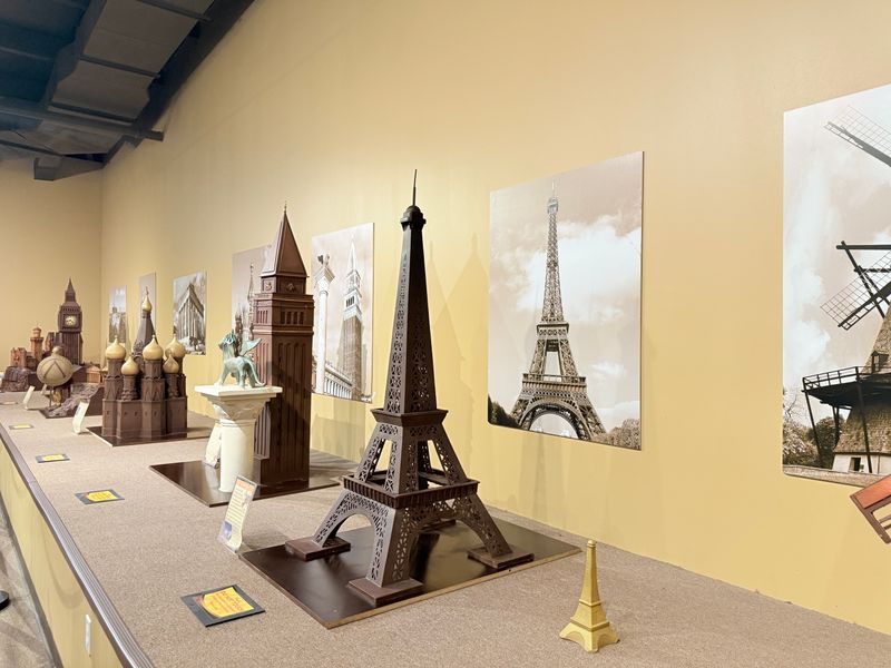 The Chocolate Sculpture Gallery: Landmarks In Cocoa