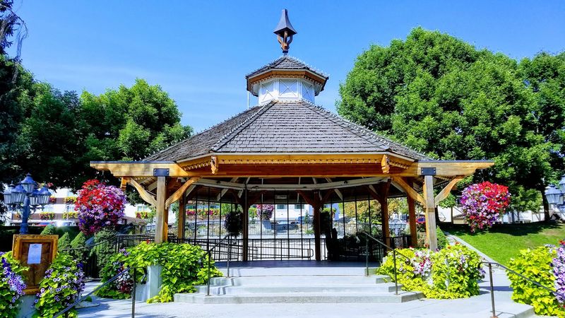 Front Street Park