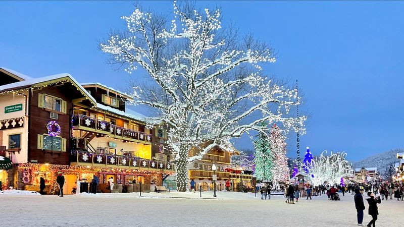 Front Street Park, Leavenworth, WA Front Street Park, Leavenworth, WA