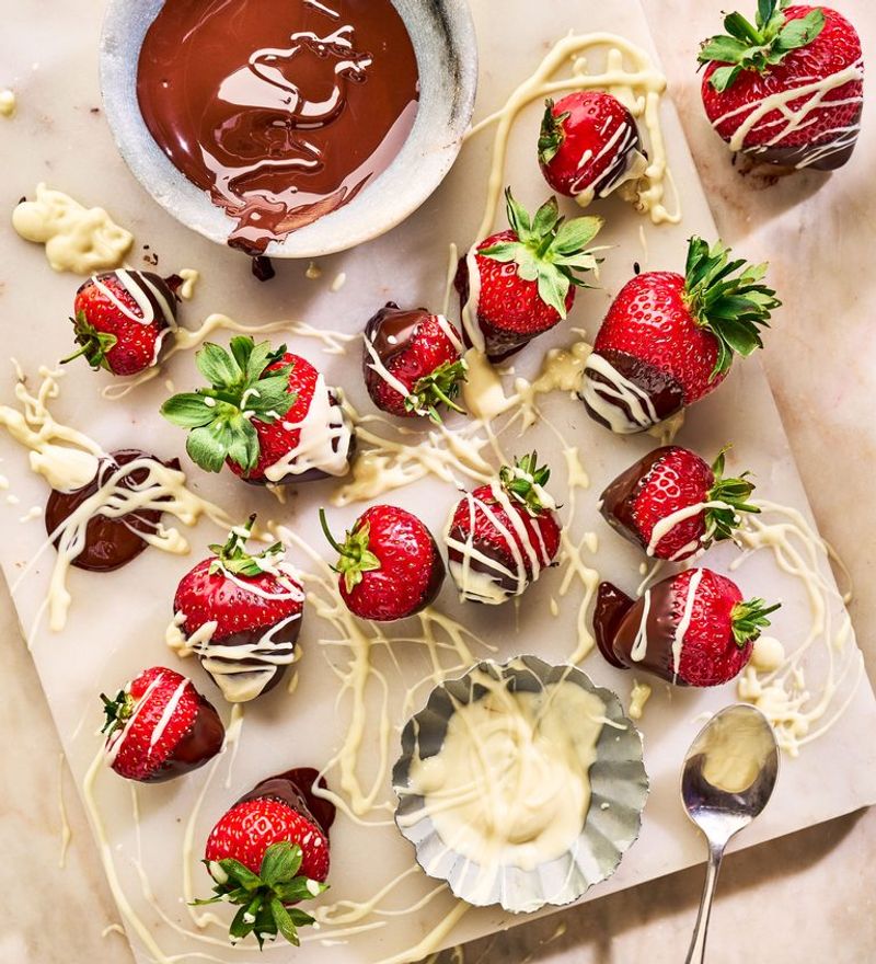 Chocolate-Dipped Strawberries