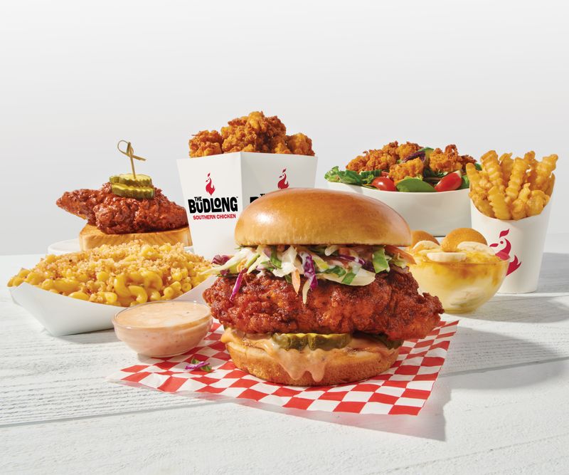 The Budlong Hot Chicken – Chicago (1008 W Armitage Ave, Chicago, IL 60614)