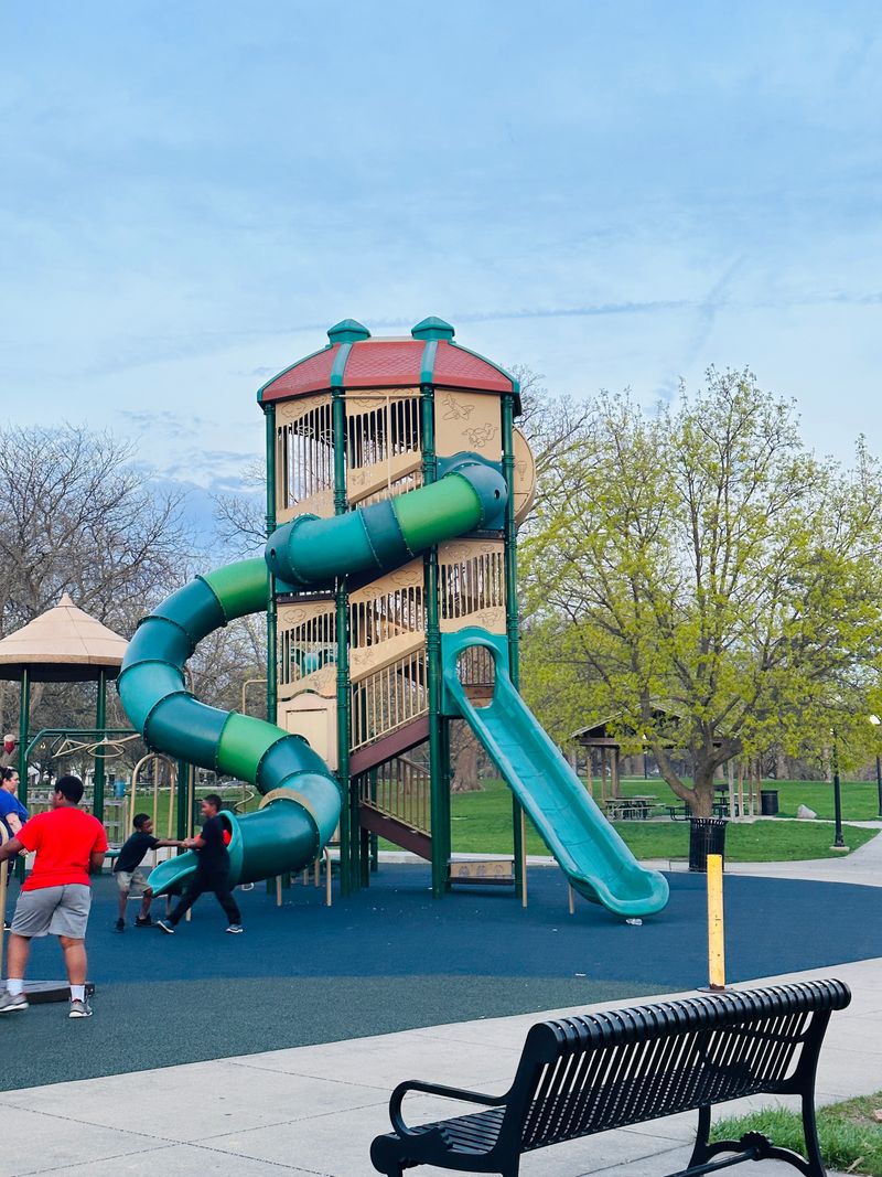 Bonus Amenities Create a Full Day Experience