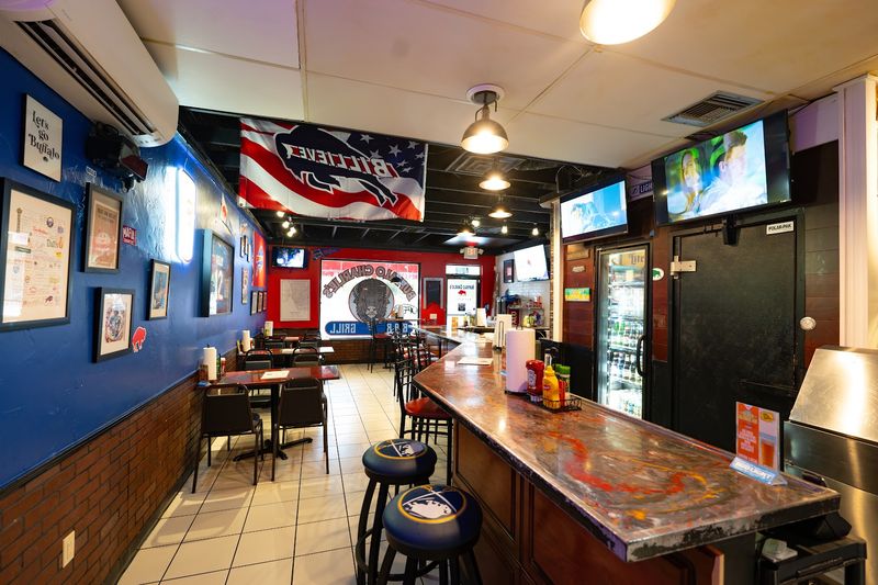 Full Blast Bar & Grill