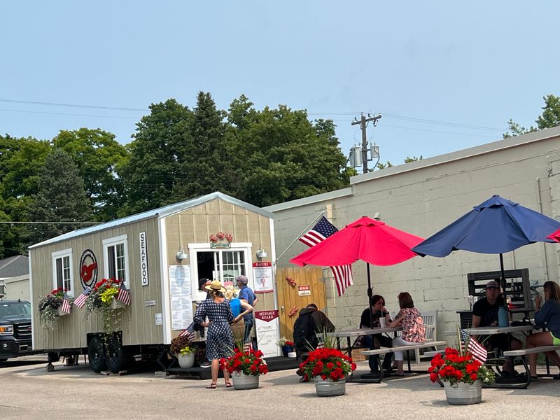 Off The Hook Tacos, Frankfort