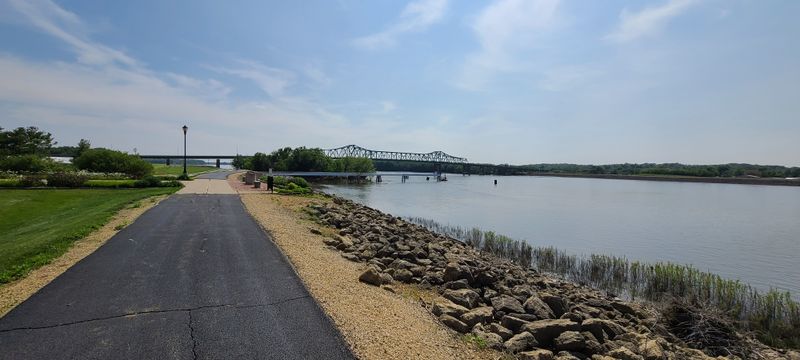 Great River Road Drive