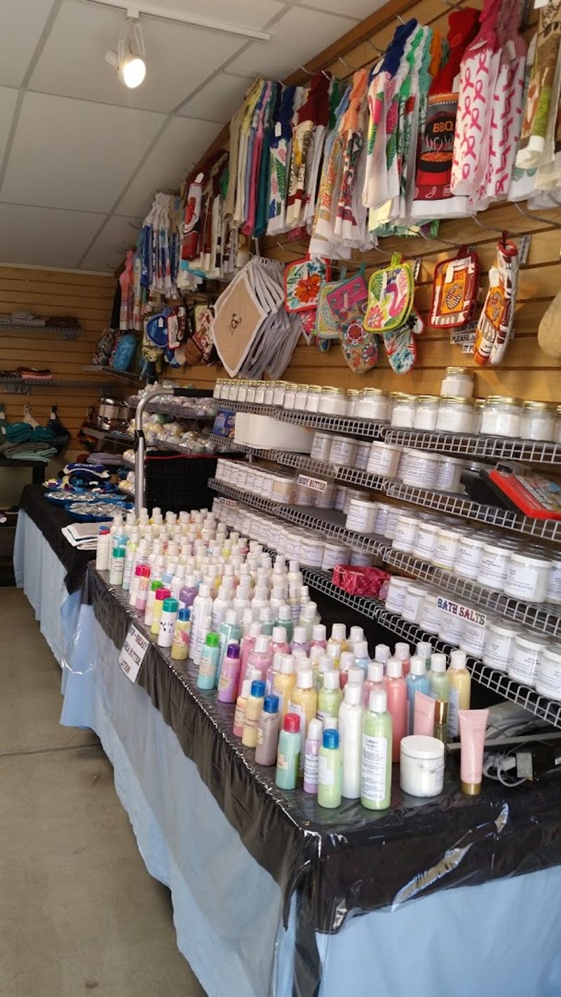 Western Wear, Clothing, and Everyday Essentials