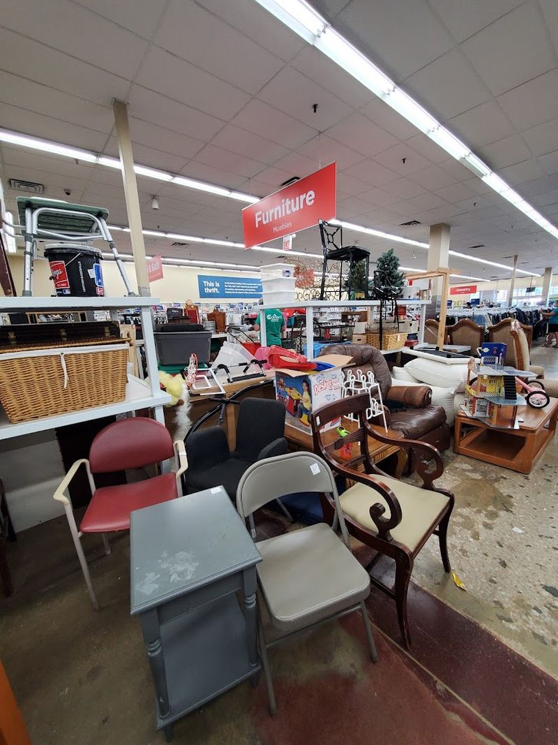 Furniture Finds 
