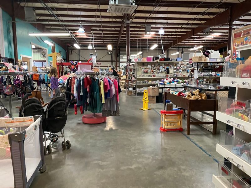 Clothing and Accessories At Unbelievable Prices